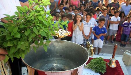 Ημέρα αγιασμού: Δείτε το πρόγραμμα για τα σχολεία Παπάγου και Χολαργού!