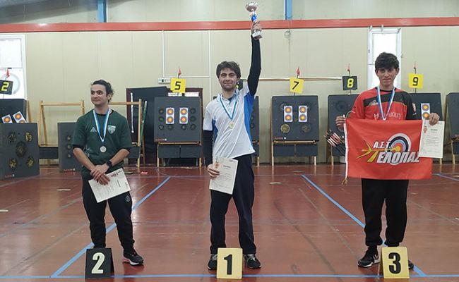 Χρυσός ο Κορωναίος του Γ.Α.Σ. Χολαργού στο Πανελλήνιο Πρωτάθλημα Τοξοβολίας Νέων